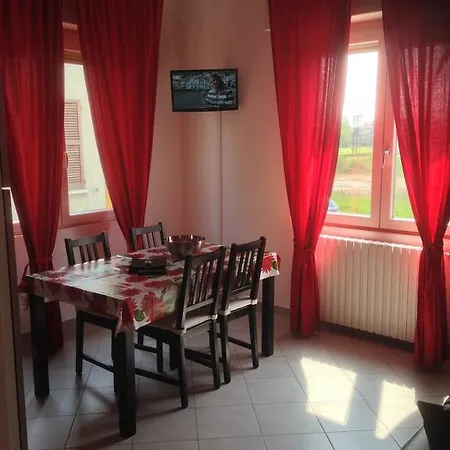Perla Del Rent Сирмионе
