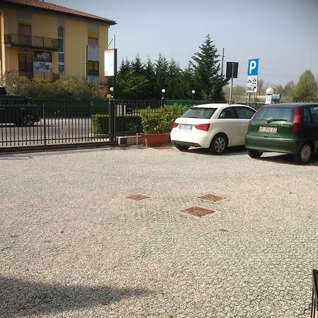 Perla Del Rent Apartment Sirmione